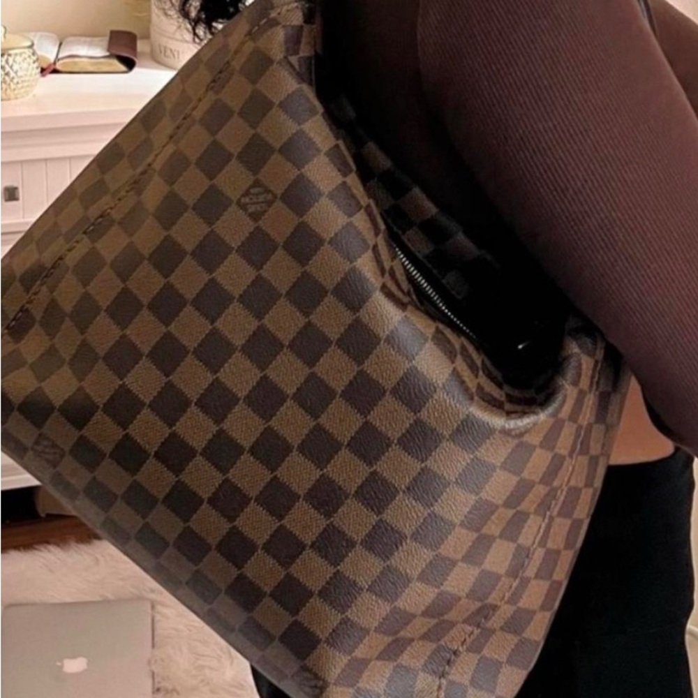 Authentic Louis Vuitton shoulder bag